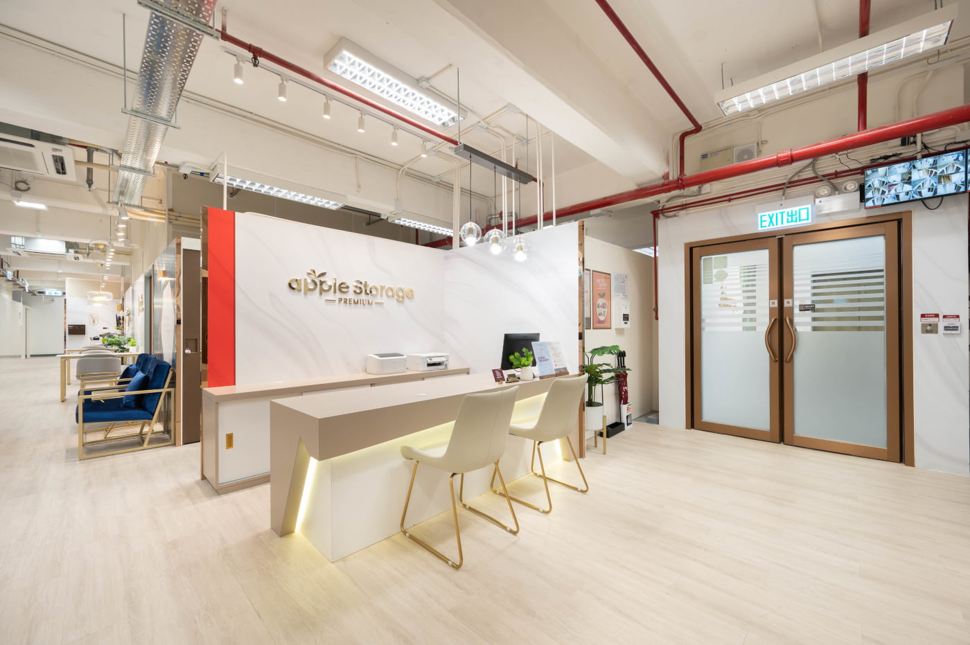蘋果迷你倉屯門友德分店新式設計，光境闊落光猛，為客戶提供舒適儲物空間